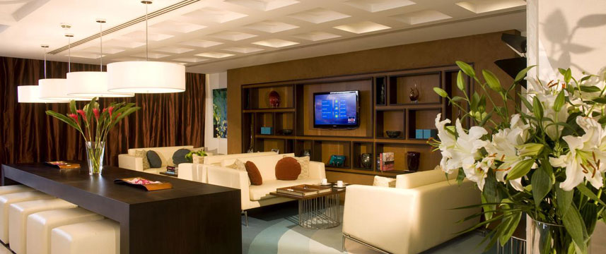 Fraser Suites  Dubai Entrance